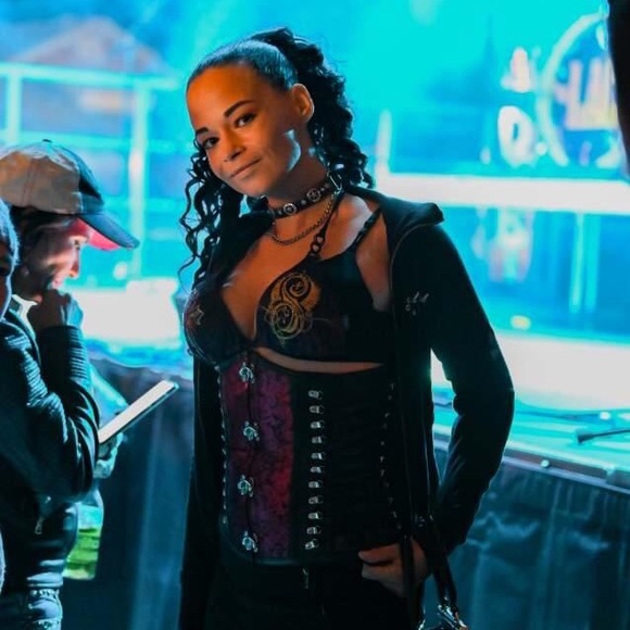 Meet your Posher, Christopher - Picture 12 of 14